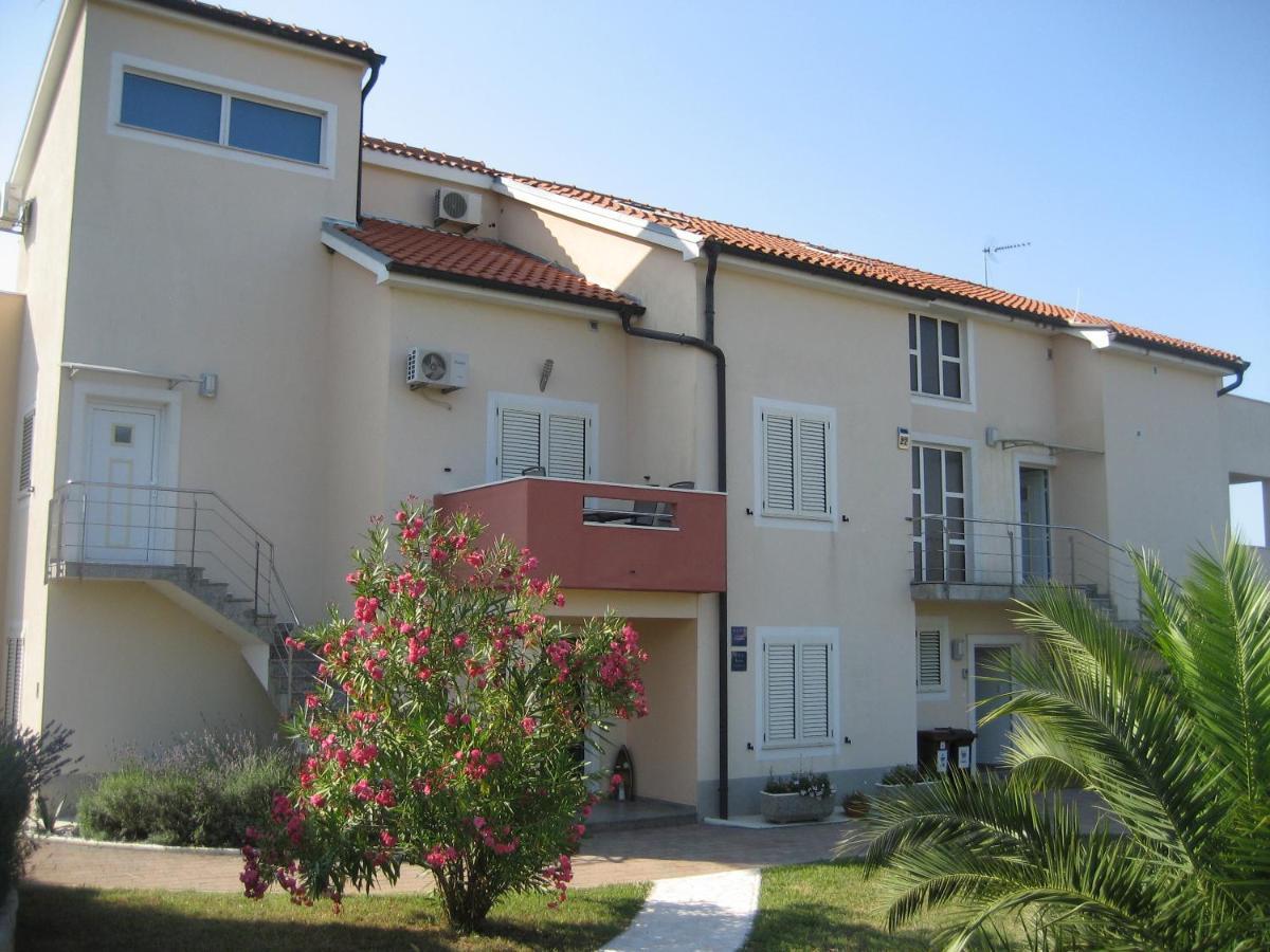 Villa „Drei Palmen“ سفيتي فيليب ياكوف المظهر الخارجي الصورة