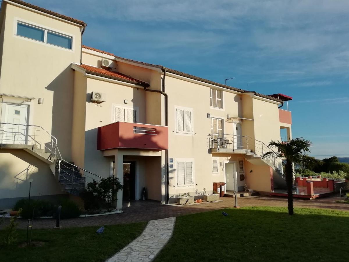 Villa „Drei Palmen“ سفيتي فيليب ياكوف المظهر الخارجي الصورة